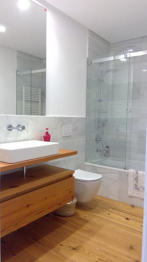 Preciosa Habitacionsuite En Atico Con Terraza II Santiago de Compostela Bagian luar foto